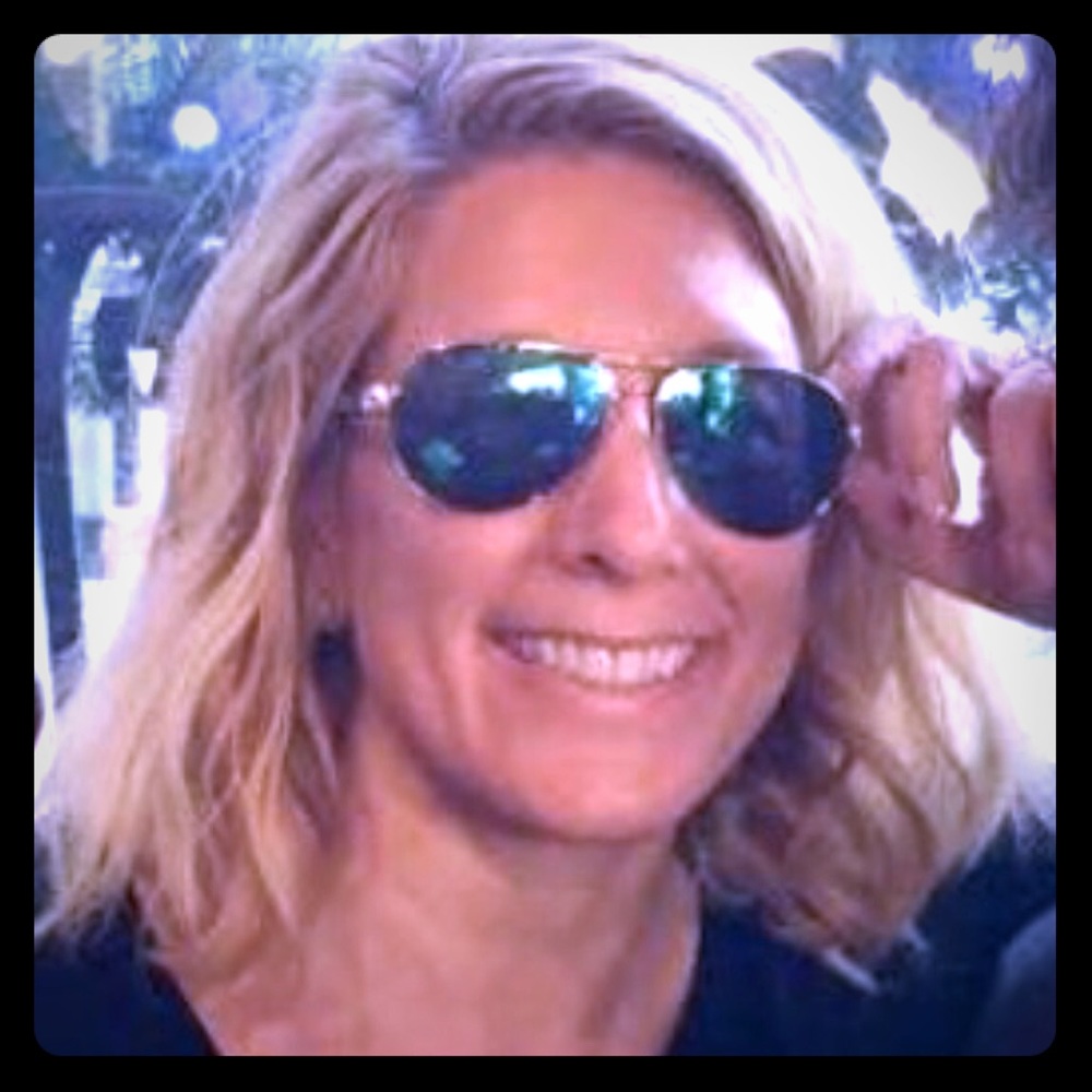 Meet your Posher, Julie